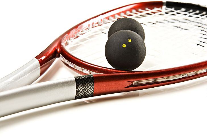 sqash racquet and ball
